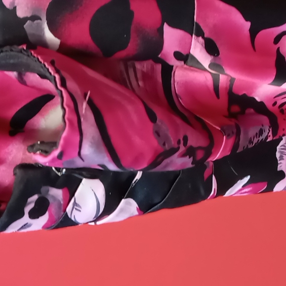 The Limited 1 Shoulder Flowered Dress Size 6 - Picture 5 of 5